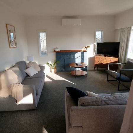 4 Bedroom In Great Location Хамилтън Екстериор снимка