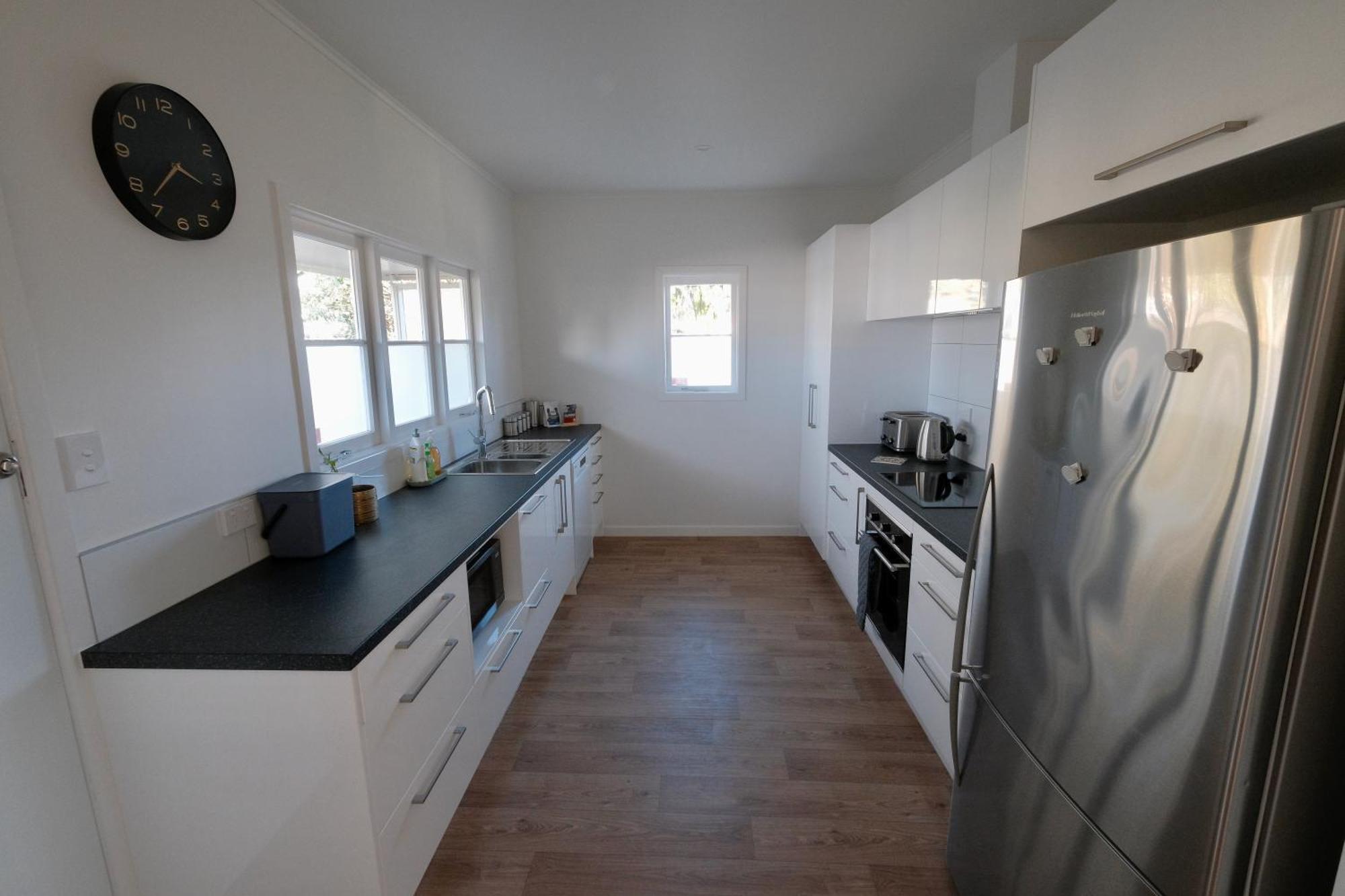 4 Bedroom In Great Location Хамилтън Екстериор снимка